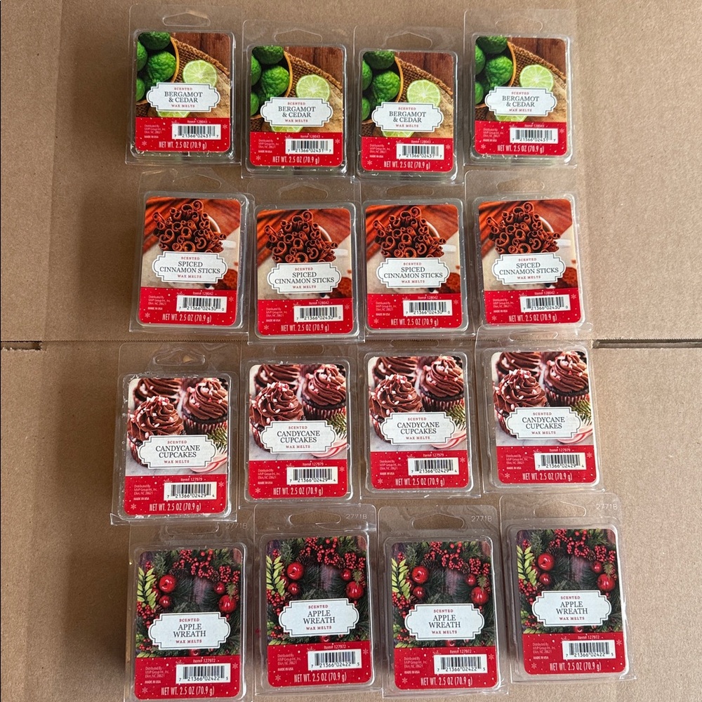 MVP Group Lot Of 16 Unique New Packs Holiday Christmas Wax Melts new